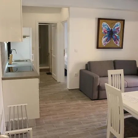 Centar Vodice Apartmani Room photo