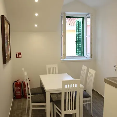 Centar Vodice Apartmani Exterior photo