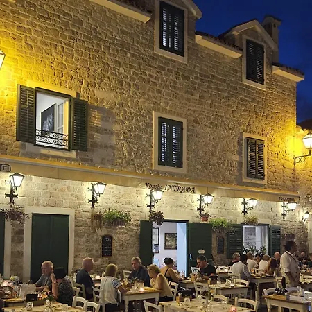 Centar Vodice Apartmani Exterior photo